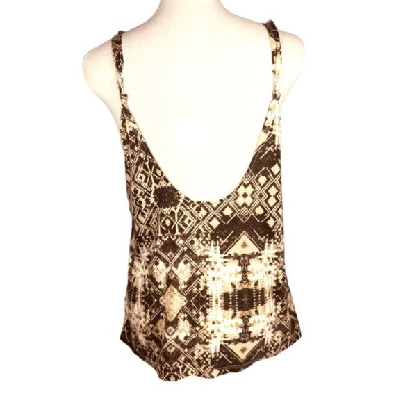 Ecote Geometric Print Scoop Back Tank Top size 8 Sleeveless camisole - Picture 4 of 7